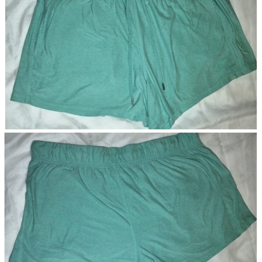 Athletic Works Women's Shorts Size XL (16-18) with Pockets